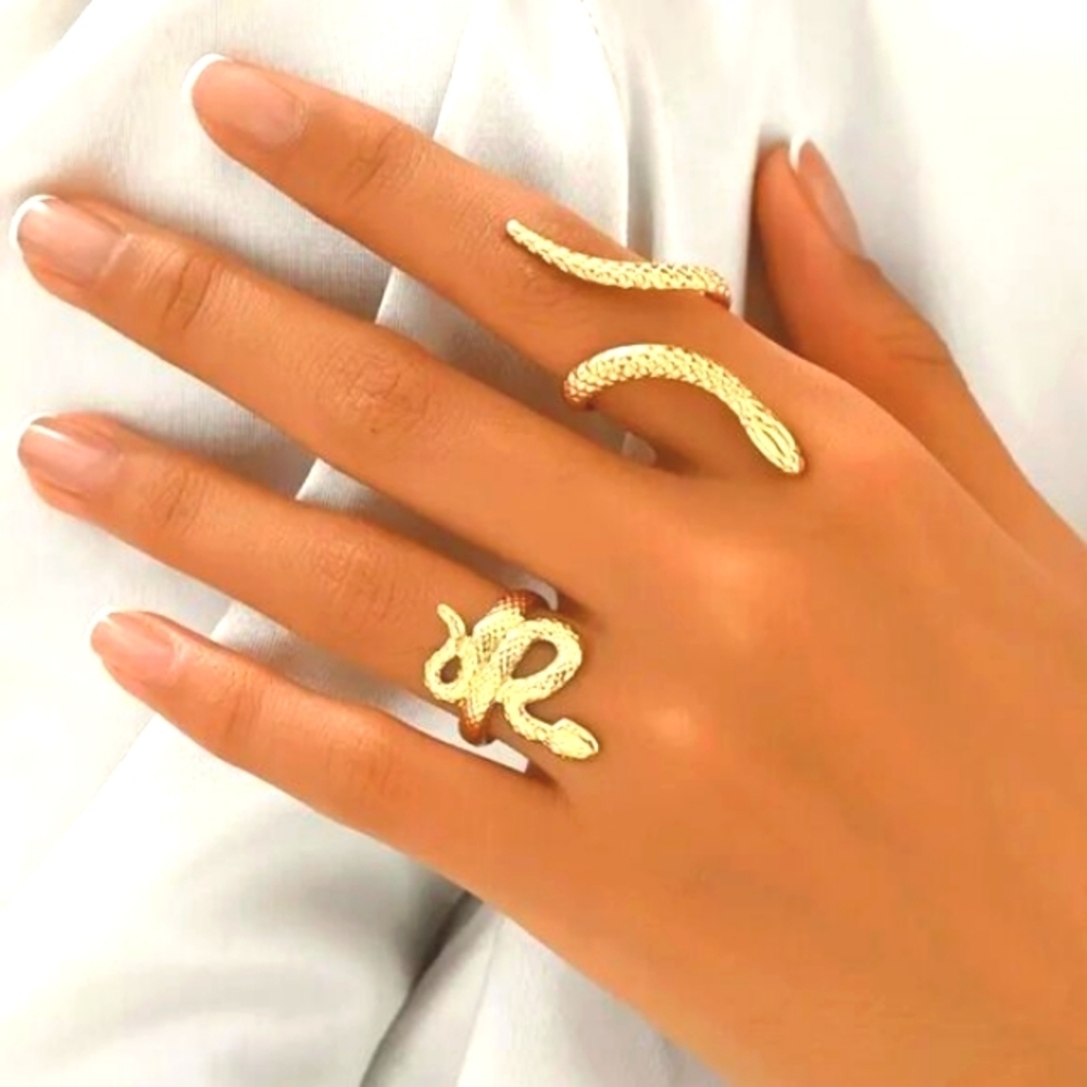 Ladies Golden Snake Duo Ring Set